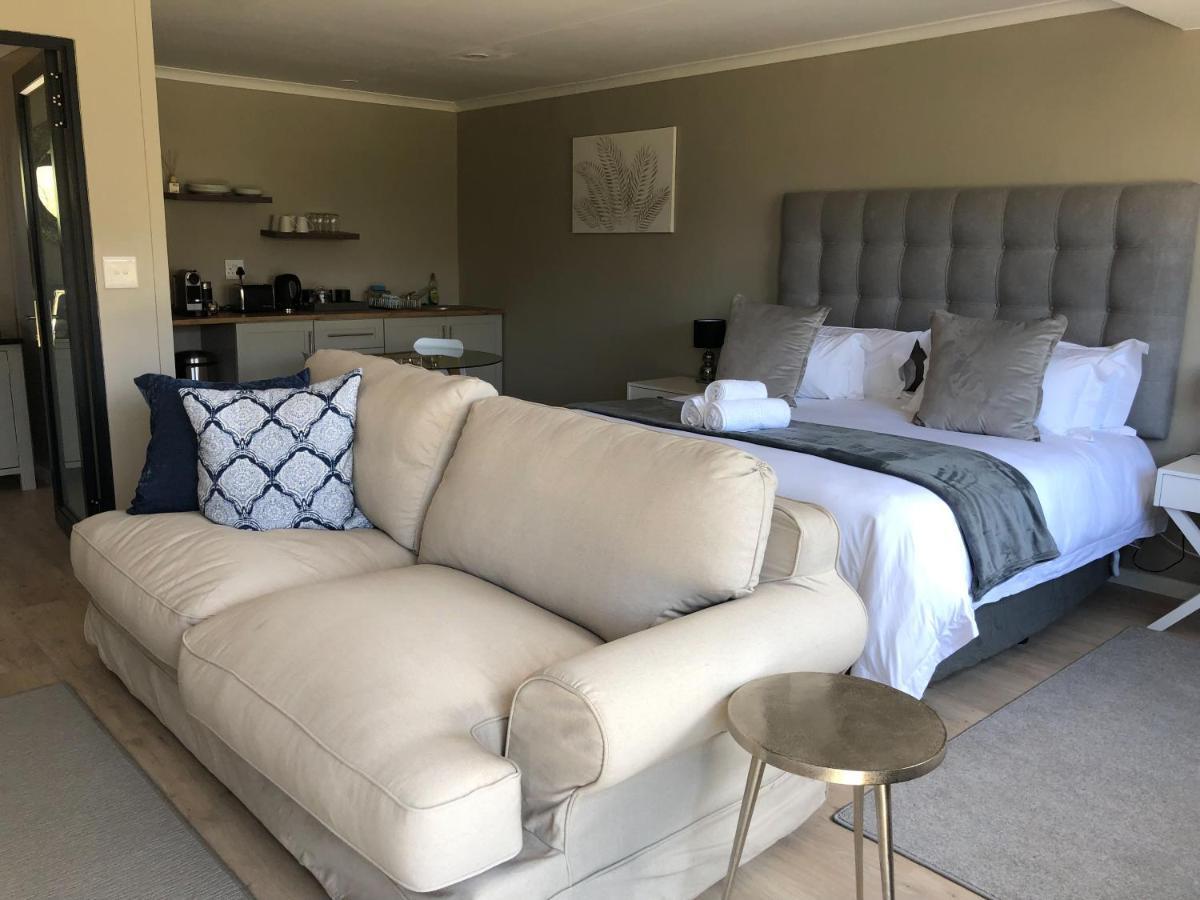 Lola'S Self Catering Accommodation Clarens Bagian luar foto