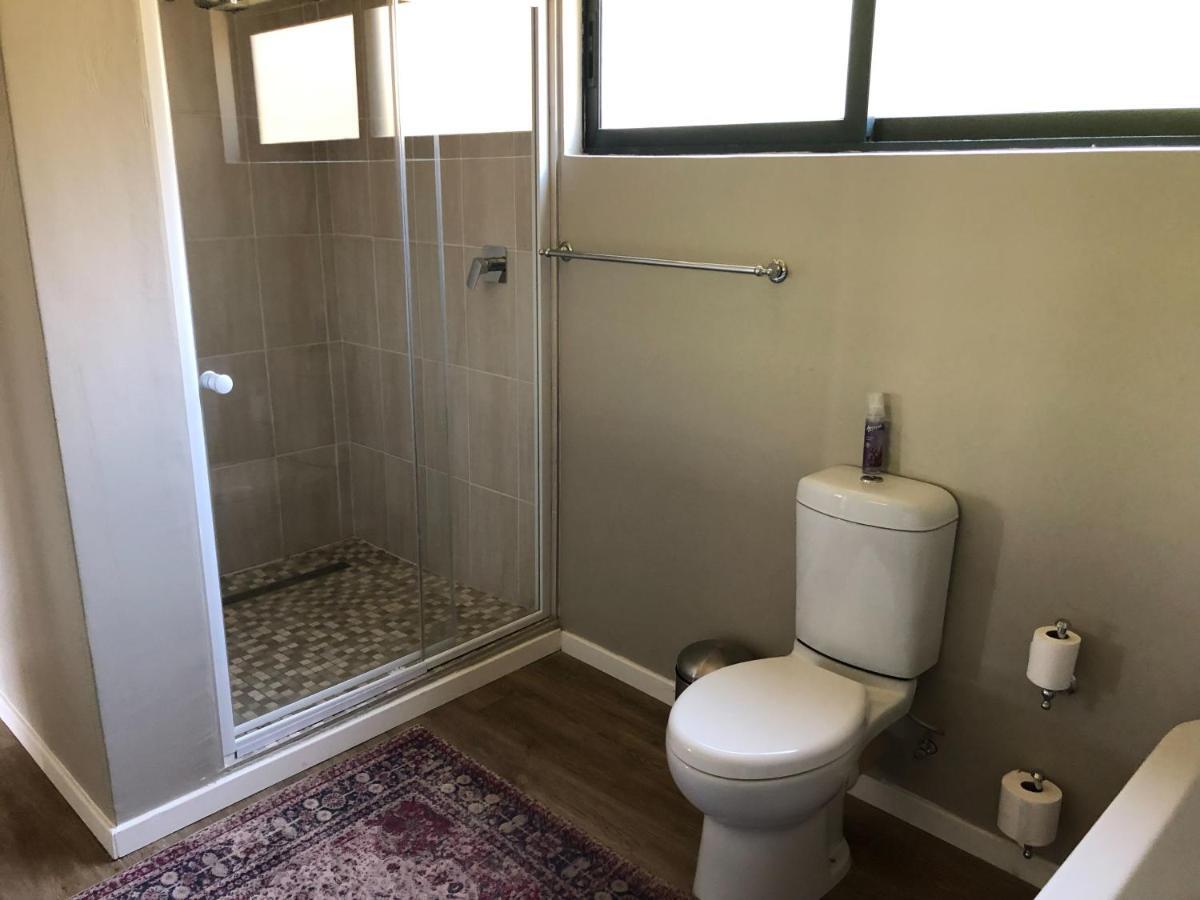 Lola'S Self Catering Accommodation Clarens Bagian luar foto